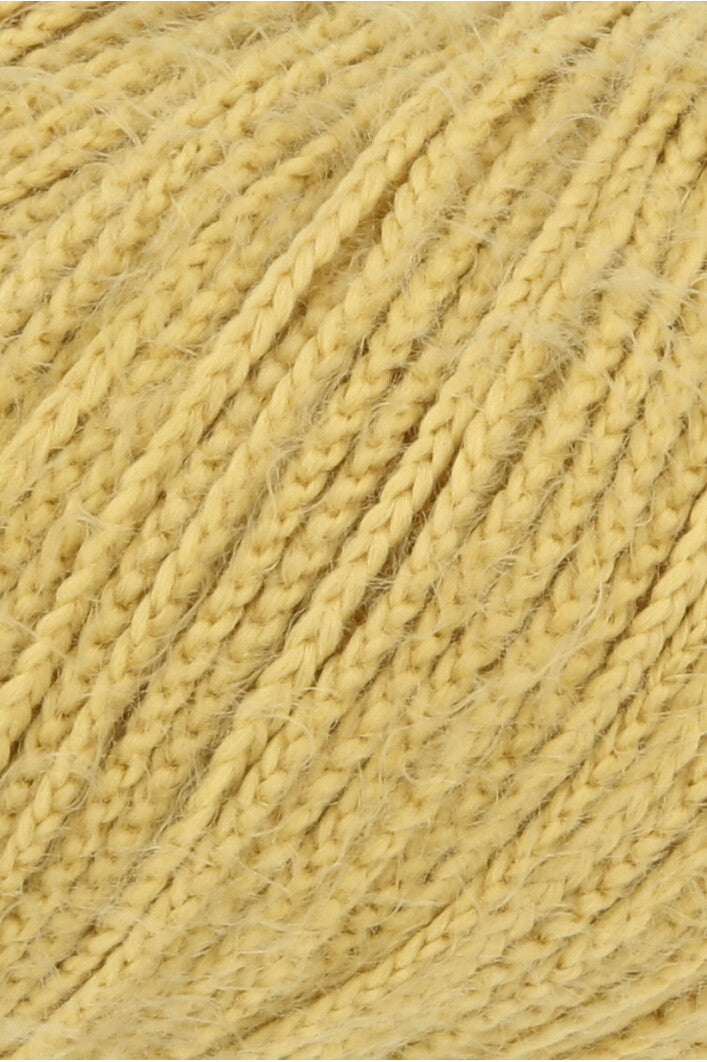 Aura LANG YARNS