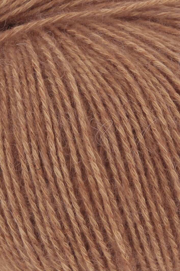Regina LANG YARNS