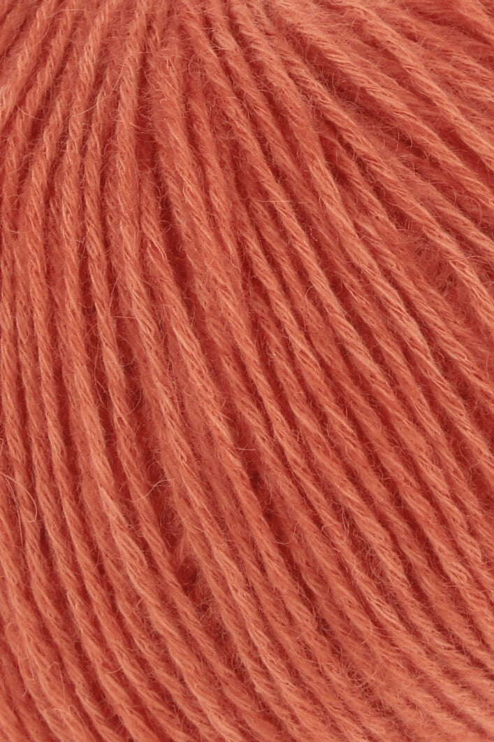 Regina LANG YARNS