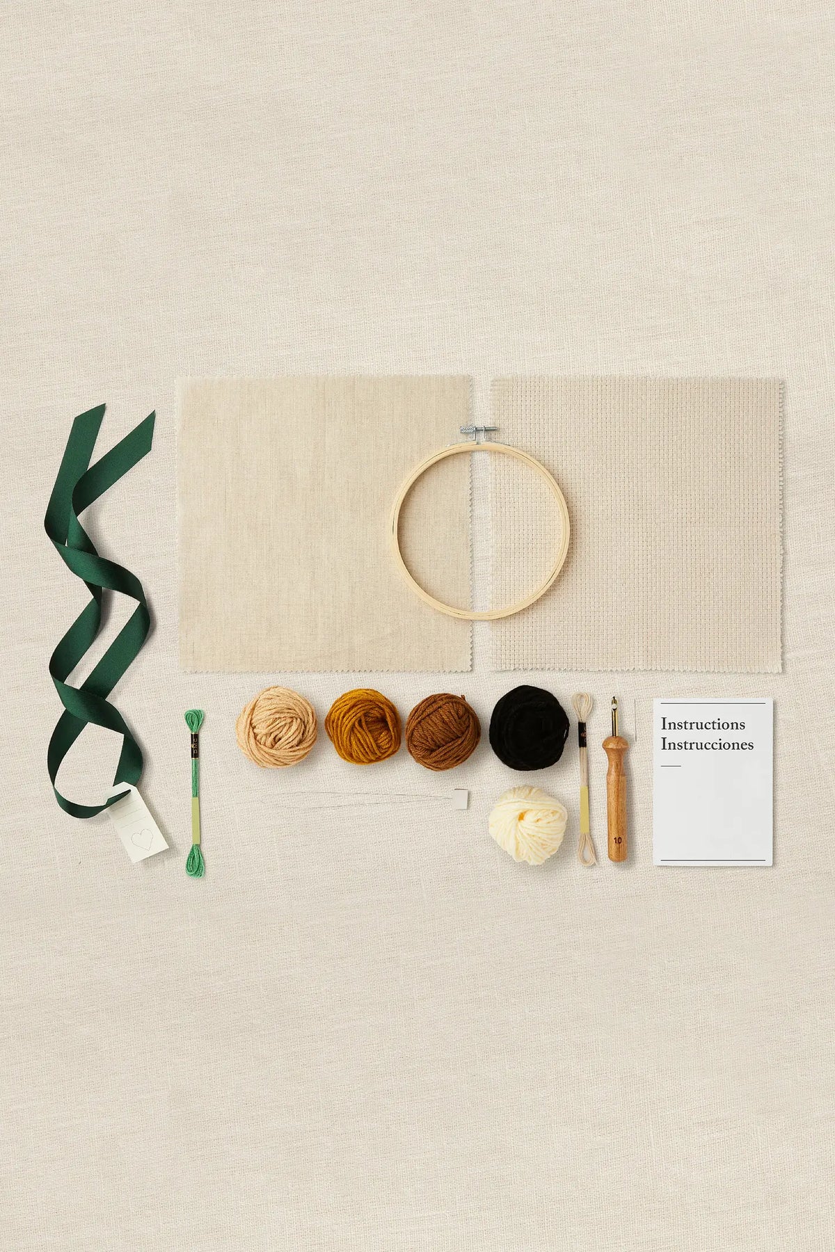 Kit Punch needle Georgette la girafe DMC
