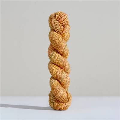 Spiral Grain Sport Echeveau de 50g URTH YARNS