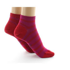 Women's silk socks with asymmetrical red and pink stripes
